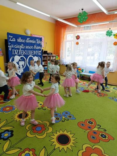33edb154-58d7-4b11-becd-6009d63c8924.jpg