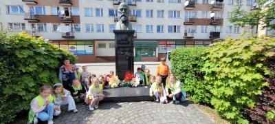 c6e6dd2e-0108-4d10-964b-2701208e39cb.jpg
