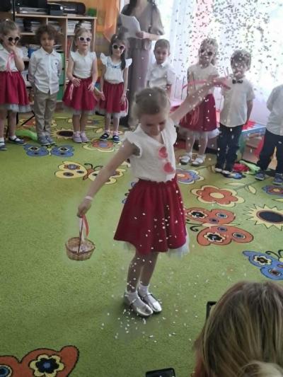 05d5ee39-db2d-403b-9303-818ff3be5daa.jpg