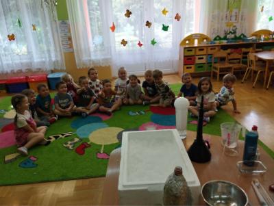 c64861ea-ea14-41f9-9b61-4c9128f79128.jpg
